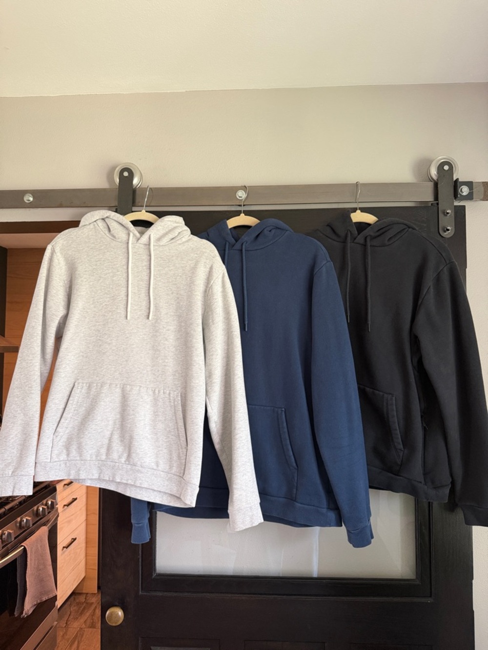 Men's Banana Republic Pullover Athletic Hoodies - Light Gray, Navy, Black Sz M